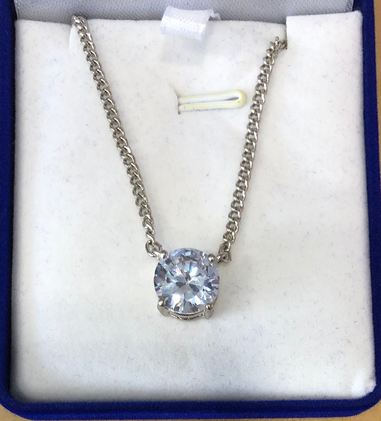Premium 5.5 carat Genuine Cubic Zirconia Pendant Beautiful Pendant Great Gift